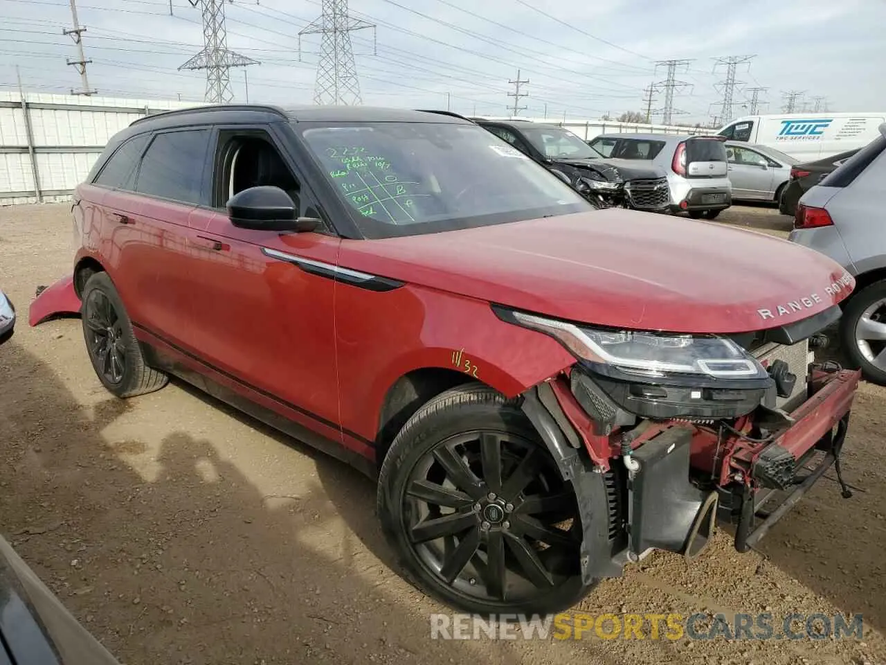 4 fotografías del automóvil dañado SALYB2EX6KA202409 LAND ROVER RANGEROVER 2019