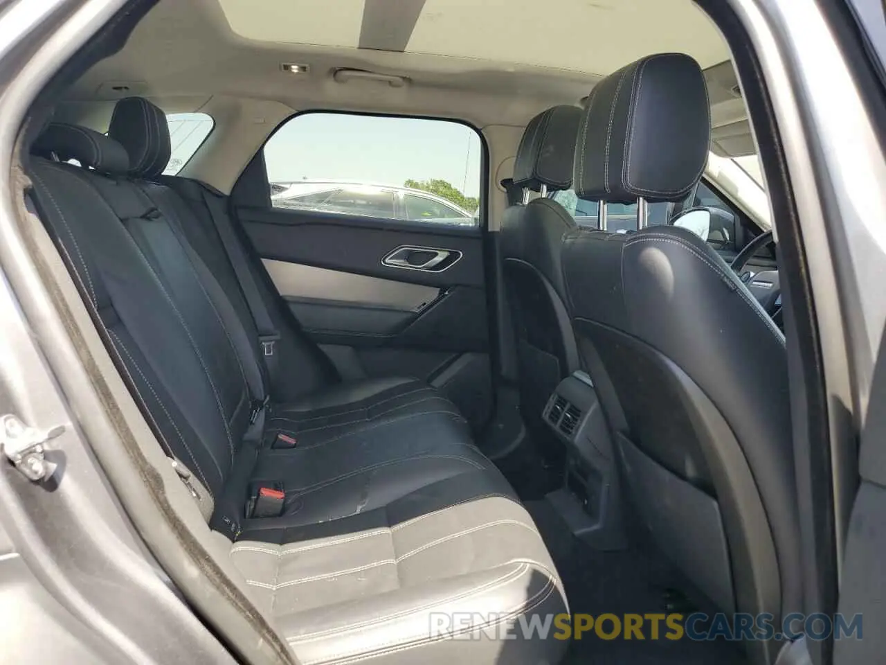 11 fotografías del automóvil dañado SALYB2FV3KA222680 LAND ROVER RANGEROVER 2019