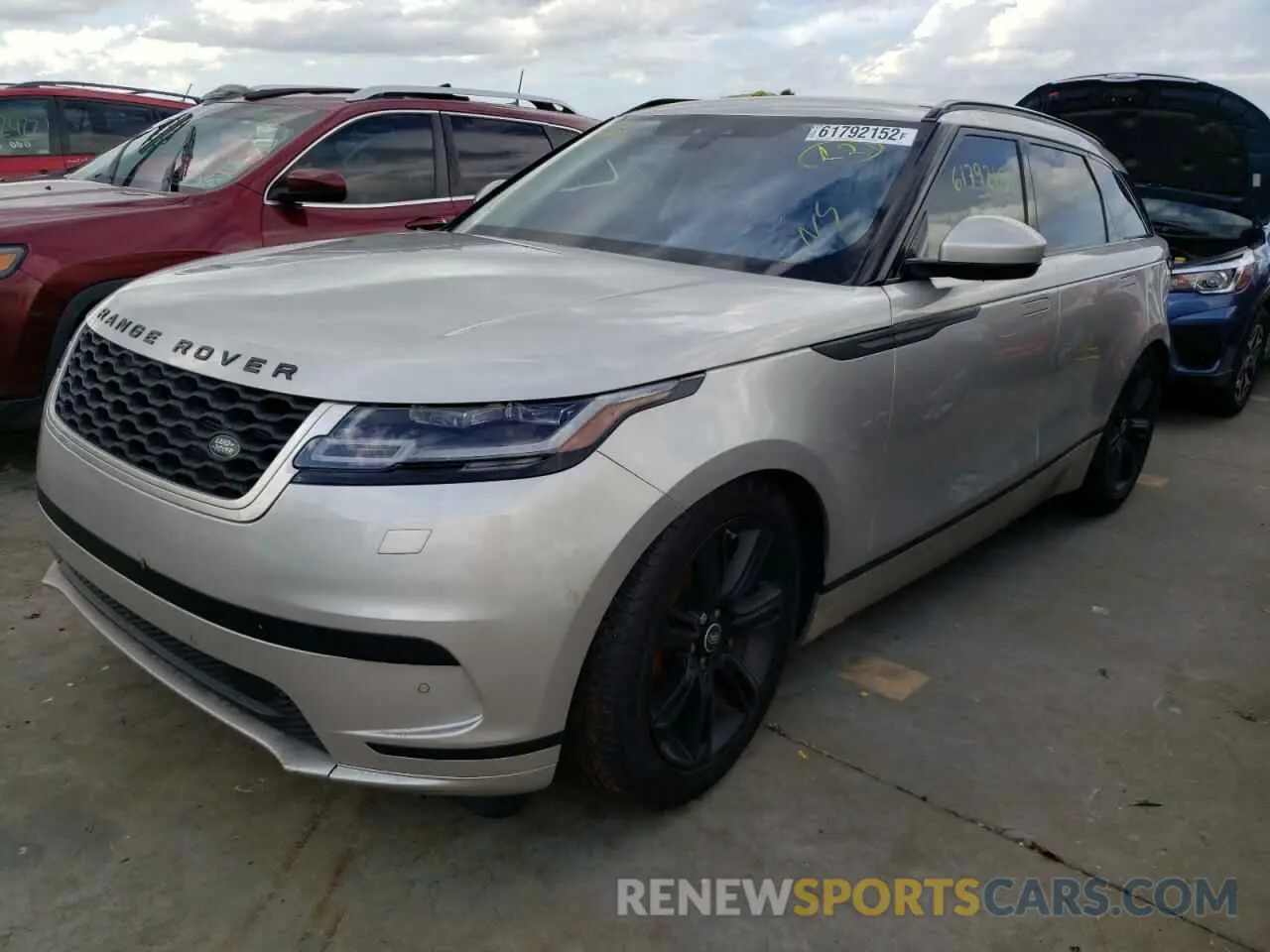 2 fotografías del automóvil dañado SALYB2FV7KA211021 LAND ROVER RANGEROVER 2019