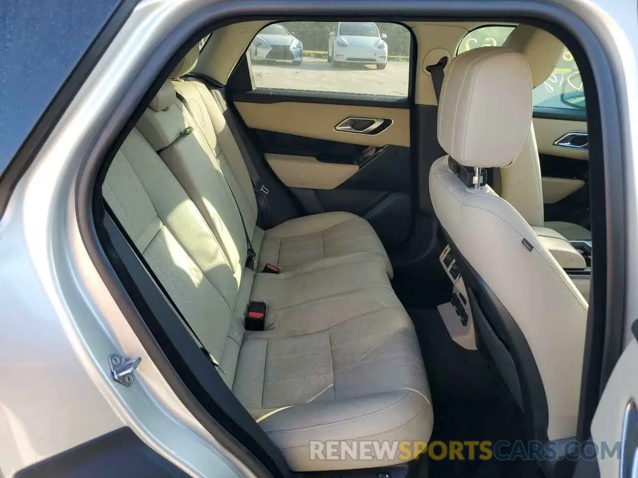 6 fotografías del automóvil dañado SALYB2FV7KA211021 LAND ROVER RANGEROVER 2019