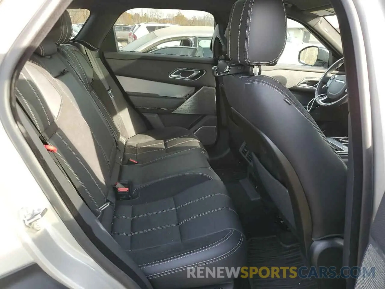 11 fotografías del automóvil dañado SALYL2EV9KA203081 LAND ROVER RANGEROVER 2019