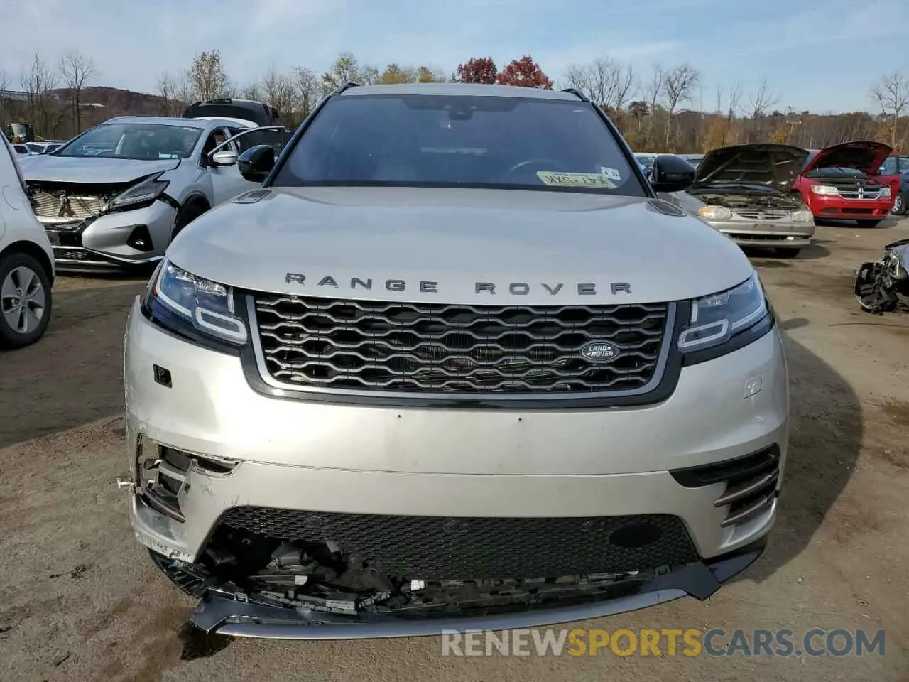 5 fotografías del automóvil dañado SALYL2EV9KA203081 LAND ROVER RANGEROVER 2019