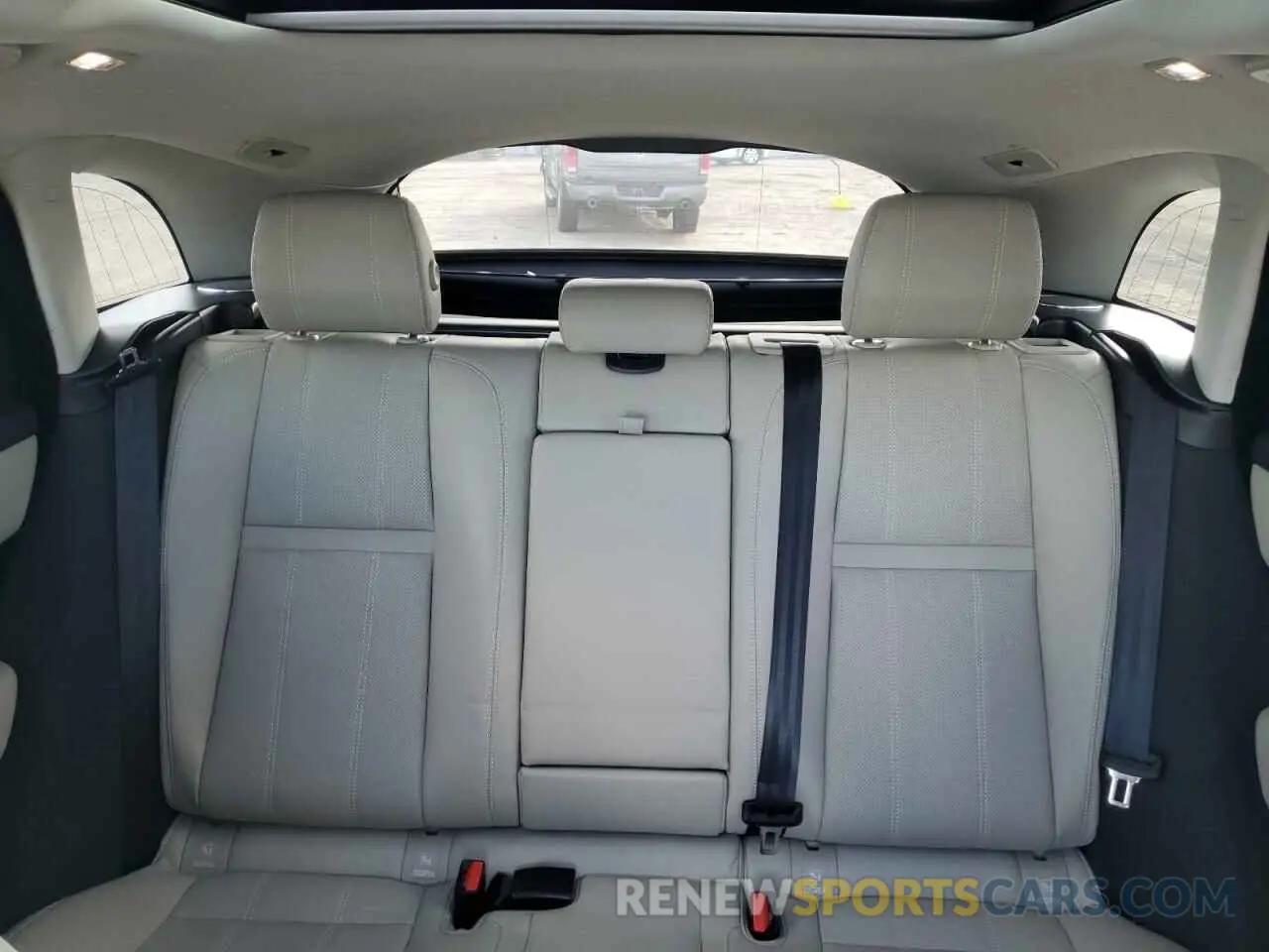 10 fotografías del automóvil dañado SALYL2EX0KA232664 LAND ROVER RANGEROVER 2019