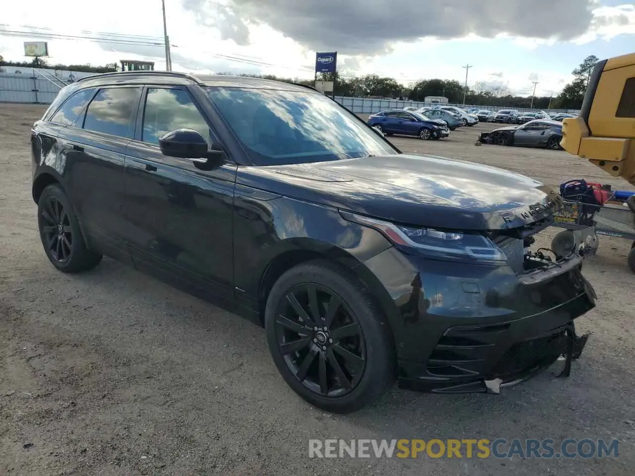 4 fotografías del automóvil dañado SALYL2EX0KA232664 LAND ROVER RANGEROVER 2019