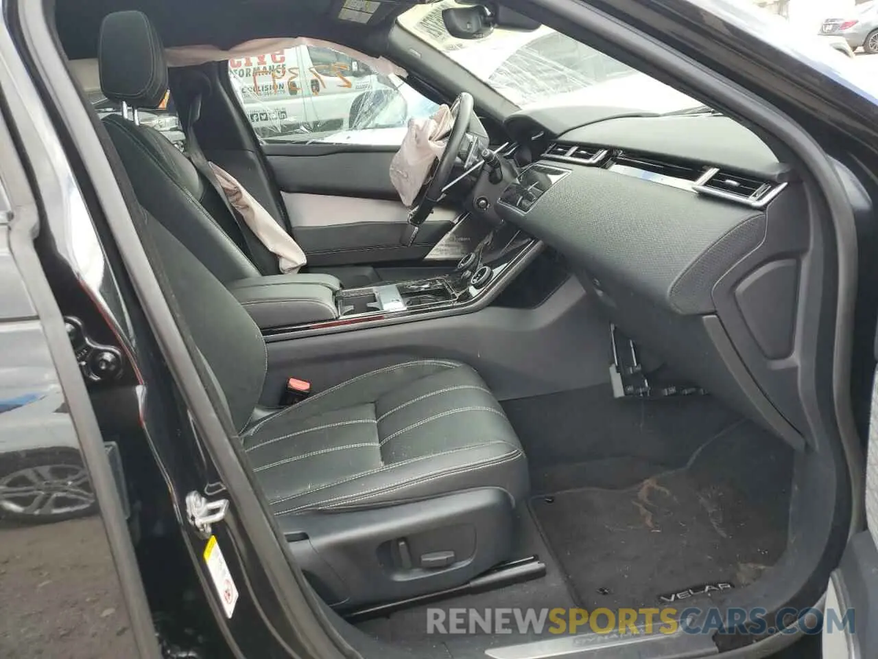 5 fotografías del automóvil dañado SALYL2EX1KA213184 LAND ROVER RANGEROVER 2019