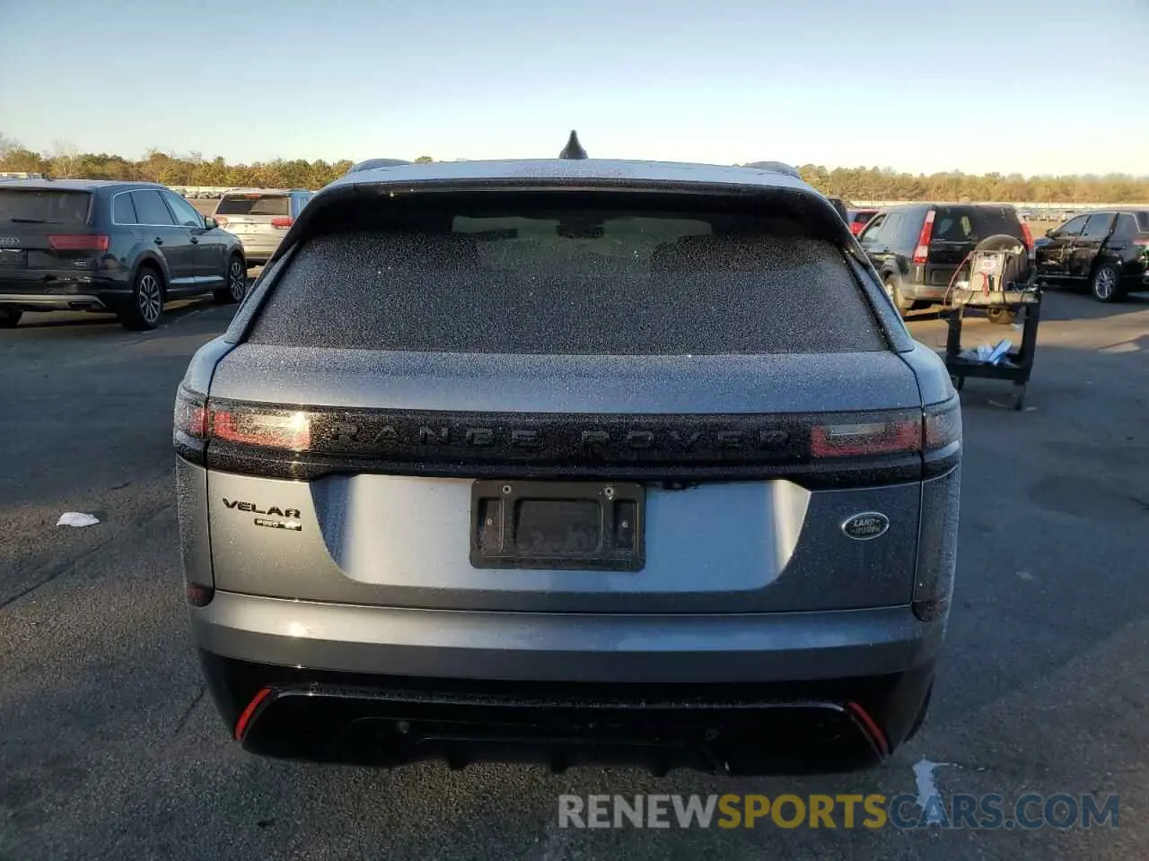 6 fotografías del automóvil dañado SALYL2EX5KA220798 LAND ROVER RANGEROVER 2019