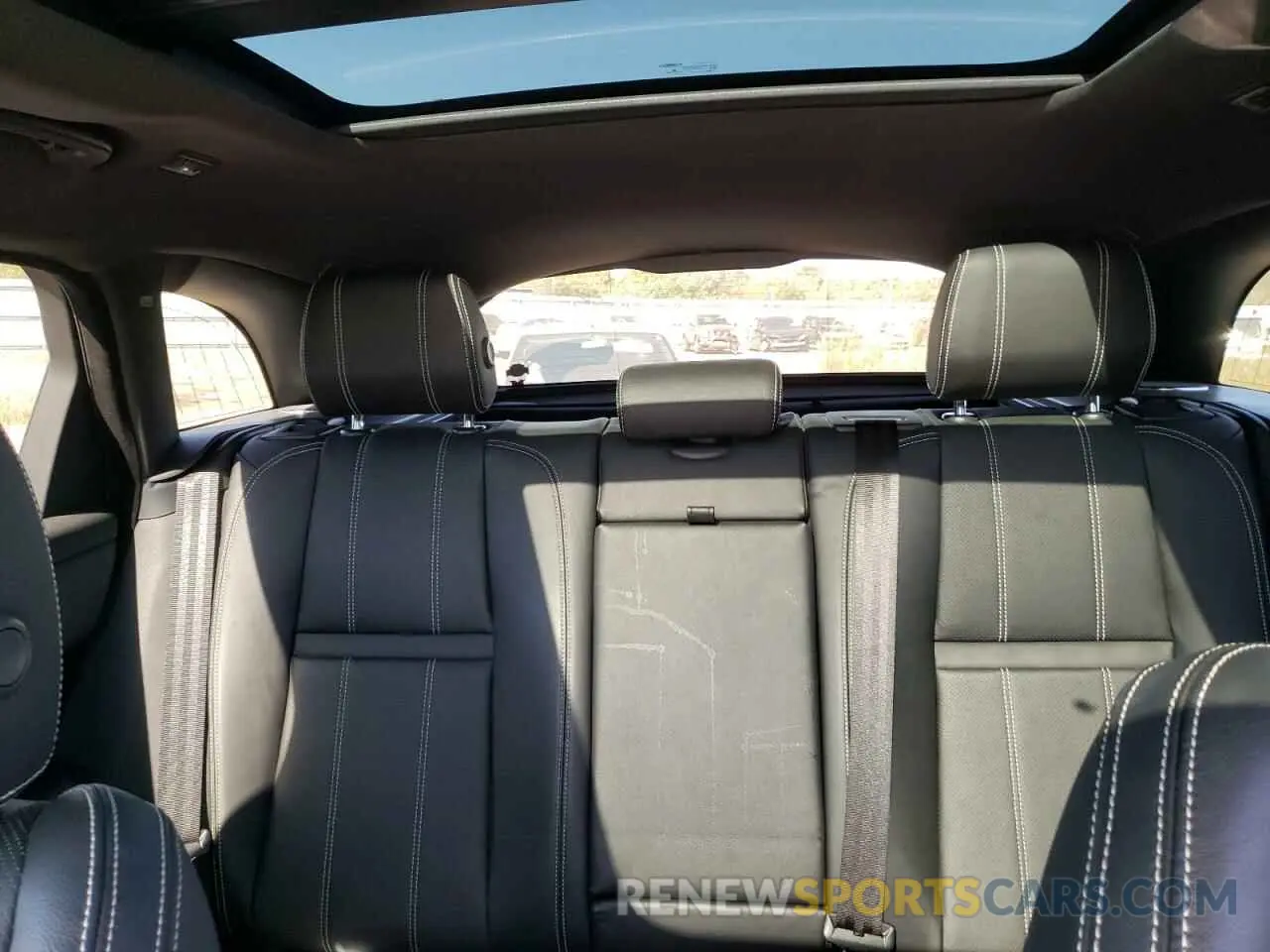 10 fotografías del automóvil dañado SALYL2EX8KA783635 LAND ROVER RANGEROVER 2019