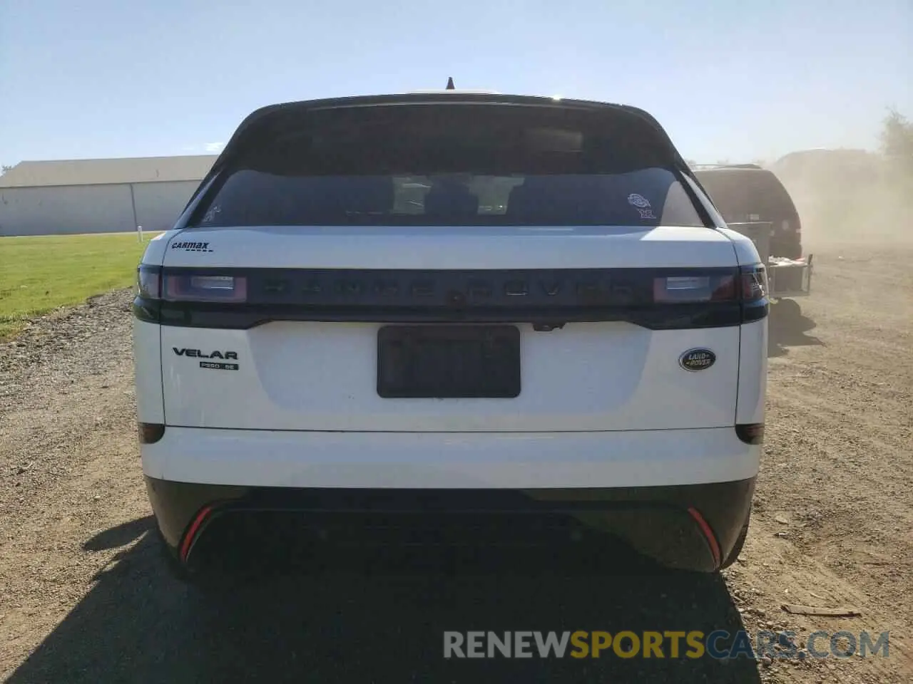 6 fotografías del automóvil dañado SALYL2EX8KA783635 LAND ROVER RANGEROVER 2019