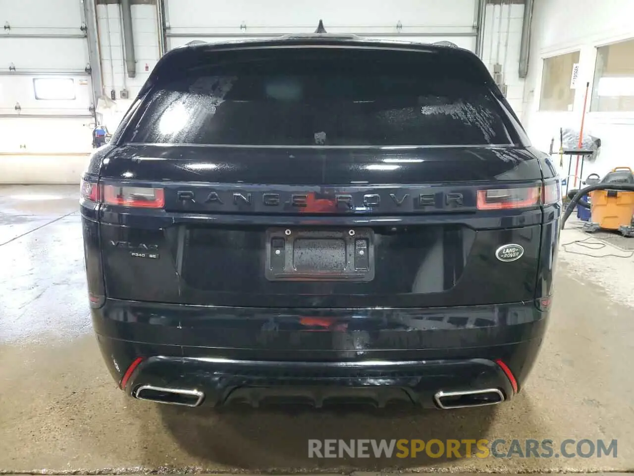 6 fotografías del automóvil dañado SALYL2FV0KA216901 LAND ROVER RANGEROVER 2019