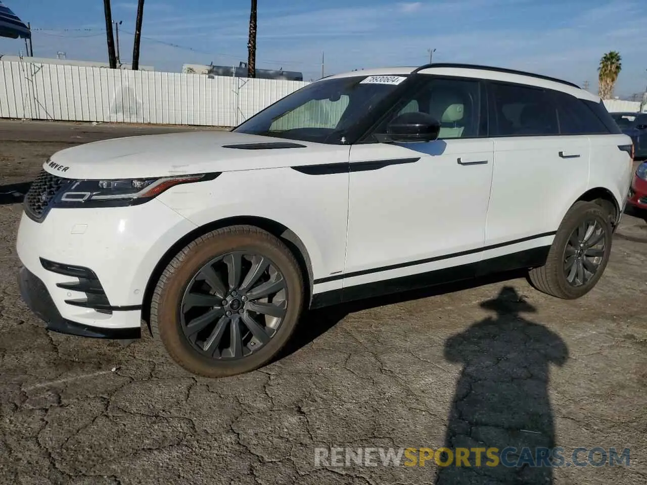 1 fotografías del automóvil dañado SALYL2FV1KA225879 LAND ROVER RANGEROVER 2019