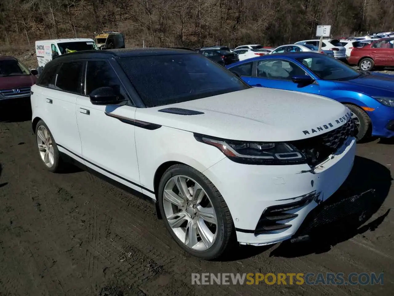 4 fotografías del automóvil dañado SALYL2FV4KA233877 LAND ROVER RANGEROVER 2019