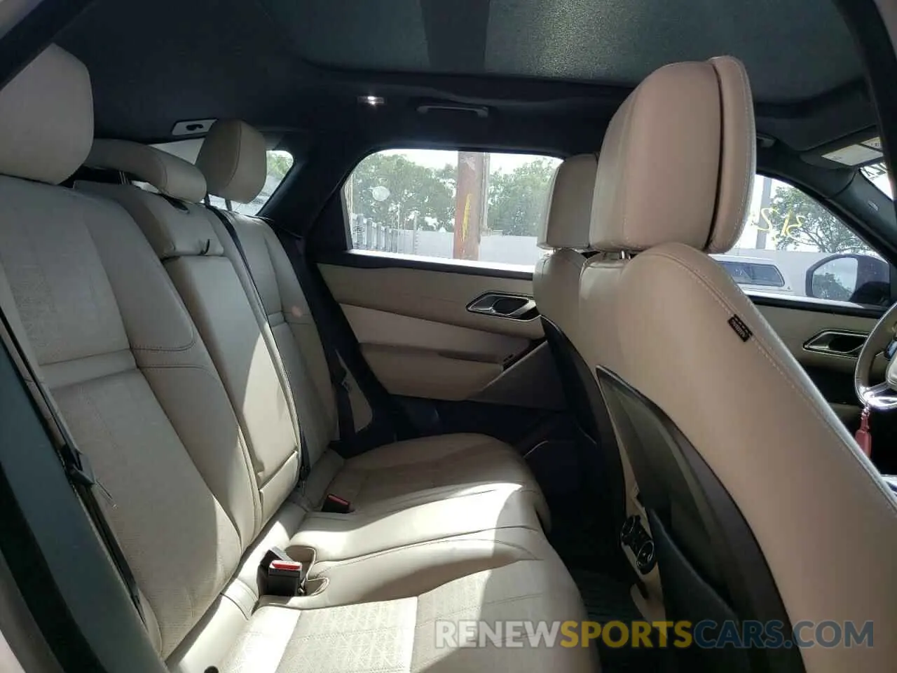 6 fotografías del automóvil dañado SALYM2EV0KA778716 LAND ROVER RANGEROVER 2019