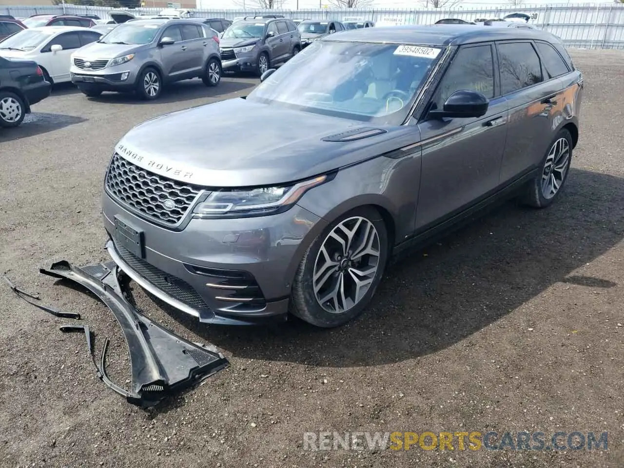 2 fotografías del automóvil dañado SALYM2EVXKA203815 LAND ROVER RANGEROVER 2019