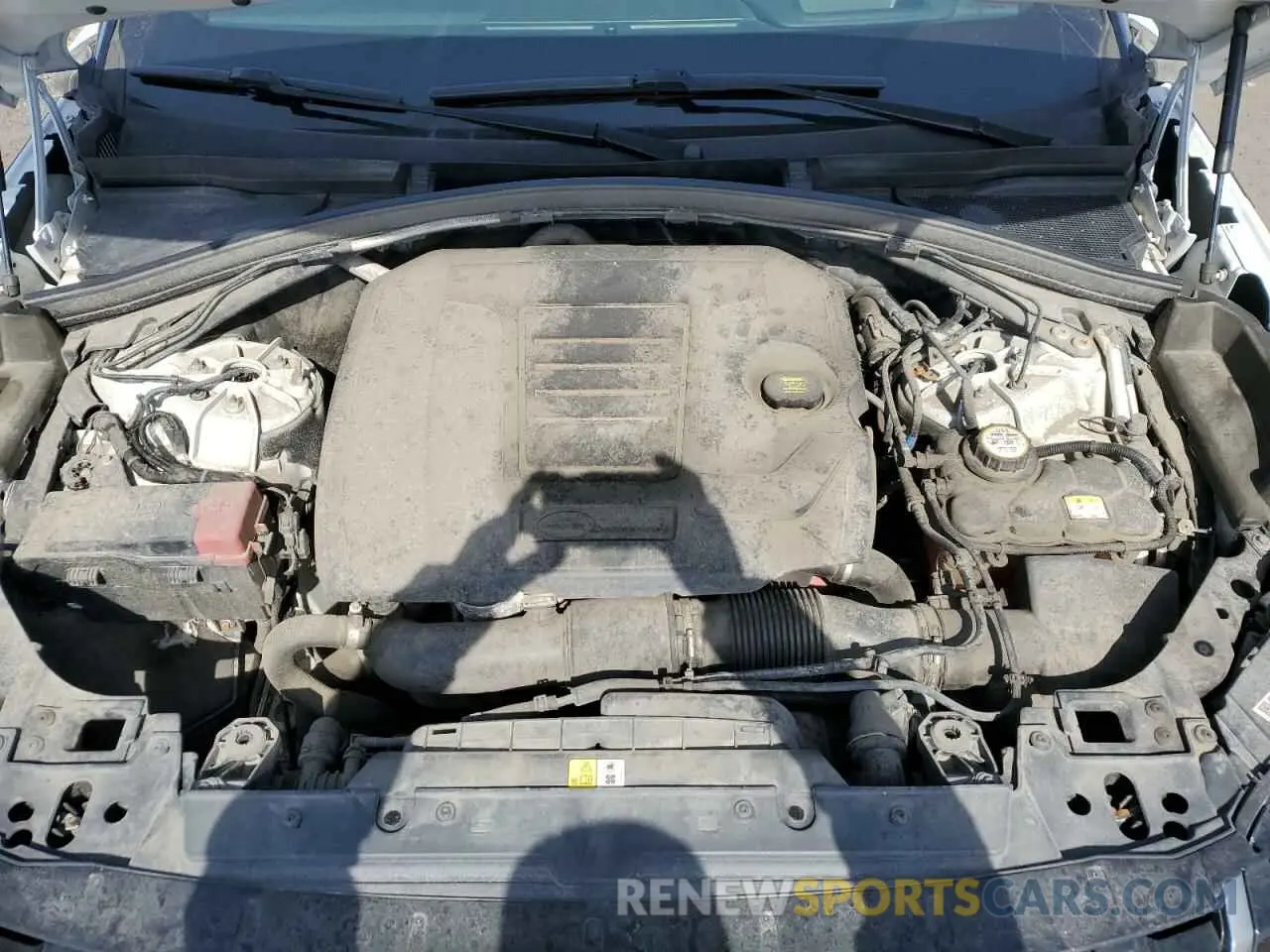 12 fotografías del automóvil dañado SALYM2FX1KA204724 LAND ROVER RANGEROVER 2019