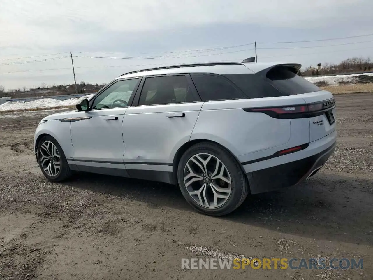 2 fotografías del automóvil dañado SALYM2FX1KA204724 LAND ROVER RANGEROVER 2019