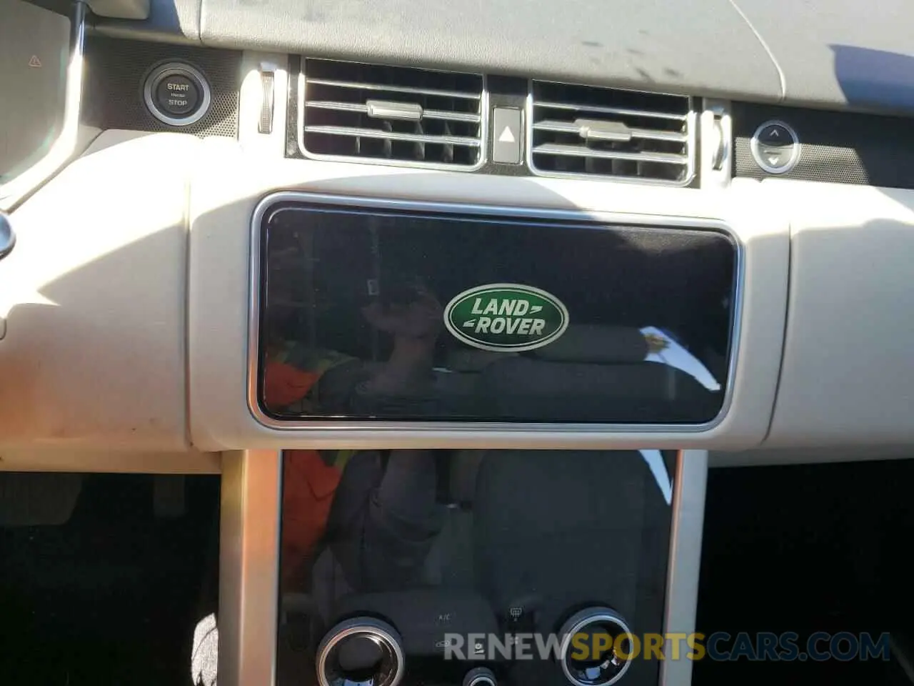 9 fotografías del automóvil dañado SALGS2RU6LA579741 LAND ROVER RANGEROVER 2020