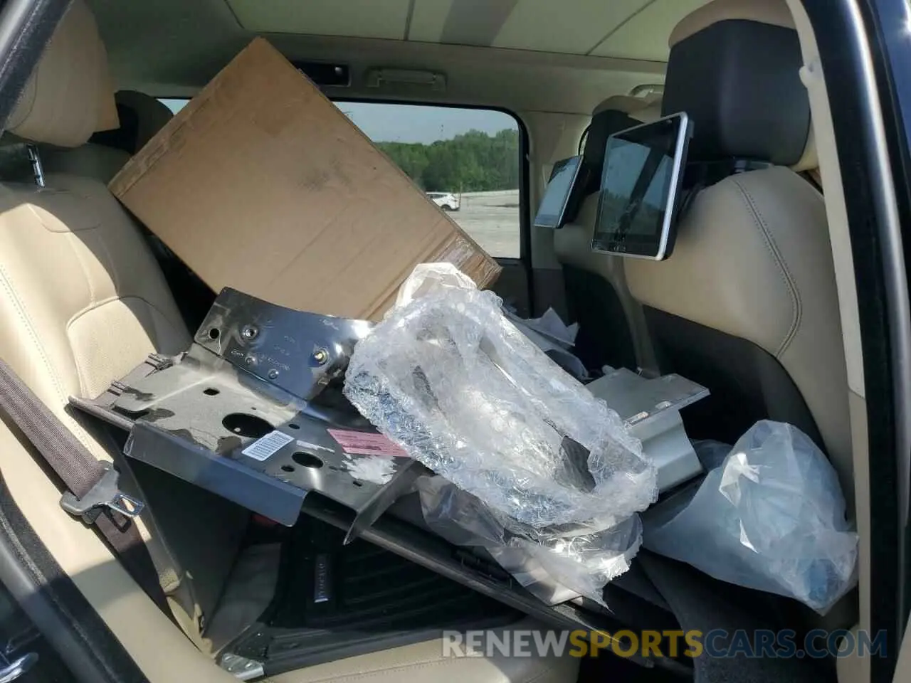 11 fotografías del automóvil dañado SALGS2RU7LA574256 LAND ROVER RANGEROVER 2020