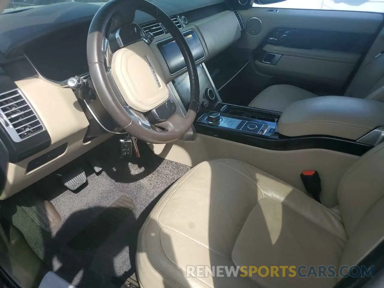 7 fotografías del automóvil dañado SALGS2RUXLA583341 LAND ROVER RANGEROVER 2020