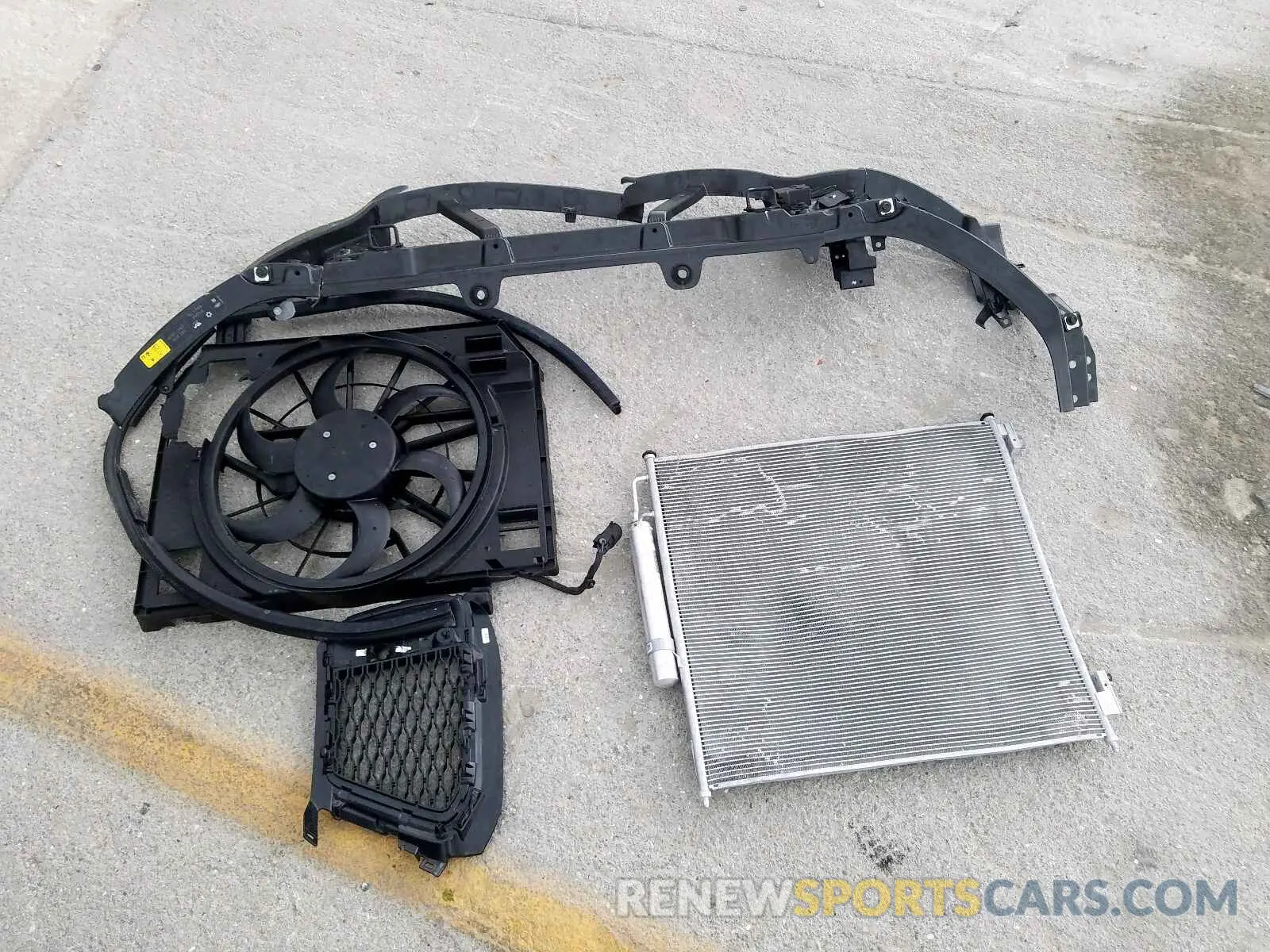 9 fotografías del automóvil dañado SALWR2SU4LA878176 LAND ROVER RANGEROVER 2020