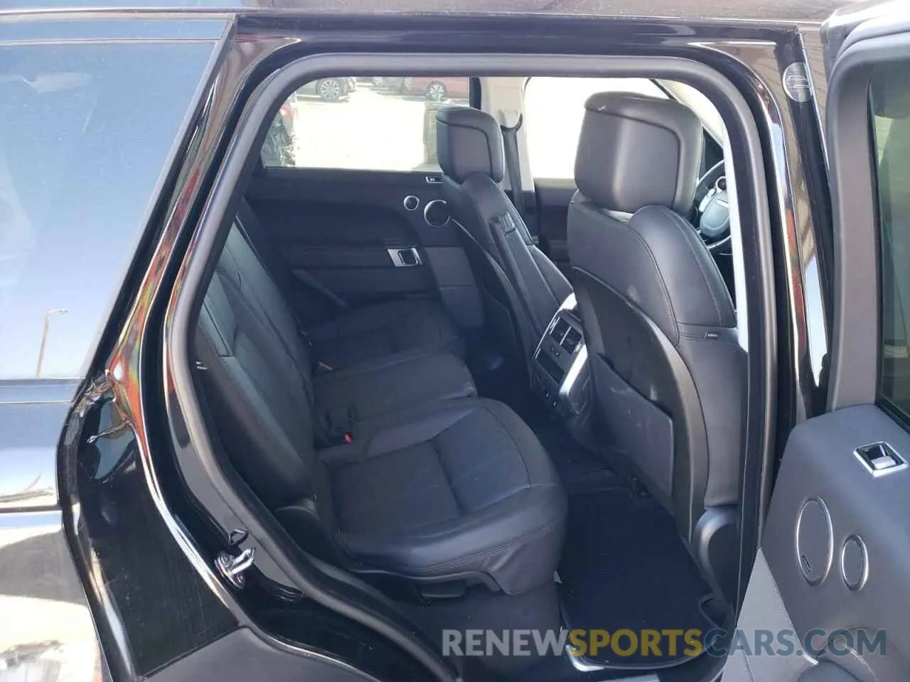 6 fotografías del automóvil dañado SALWR2SU8LA701050 LAND ROVER RANGEROVER 2020