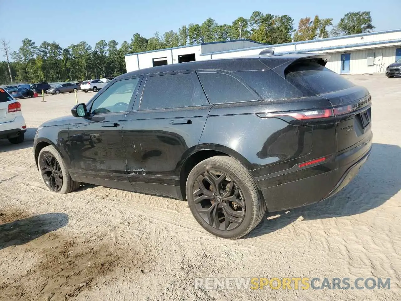 2 fotografías del automóvil dañado SALYB2EX3LA295357 LAND ROVER RANGEROVER 2020