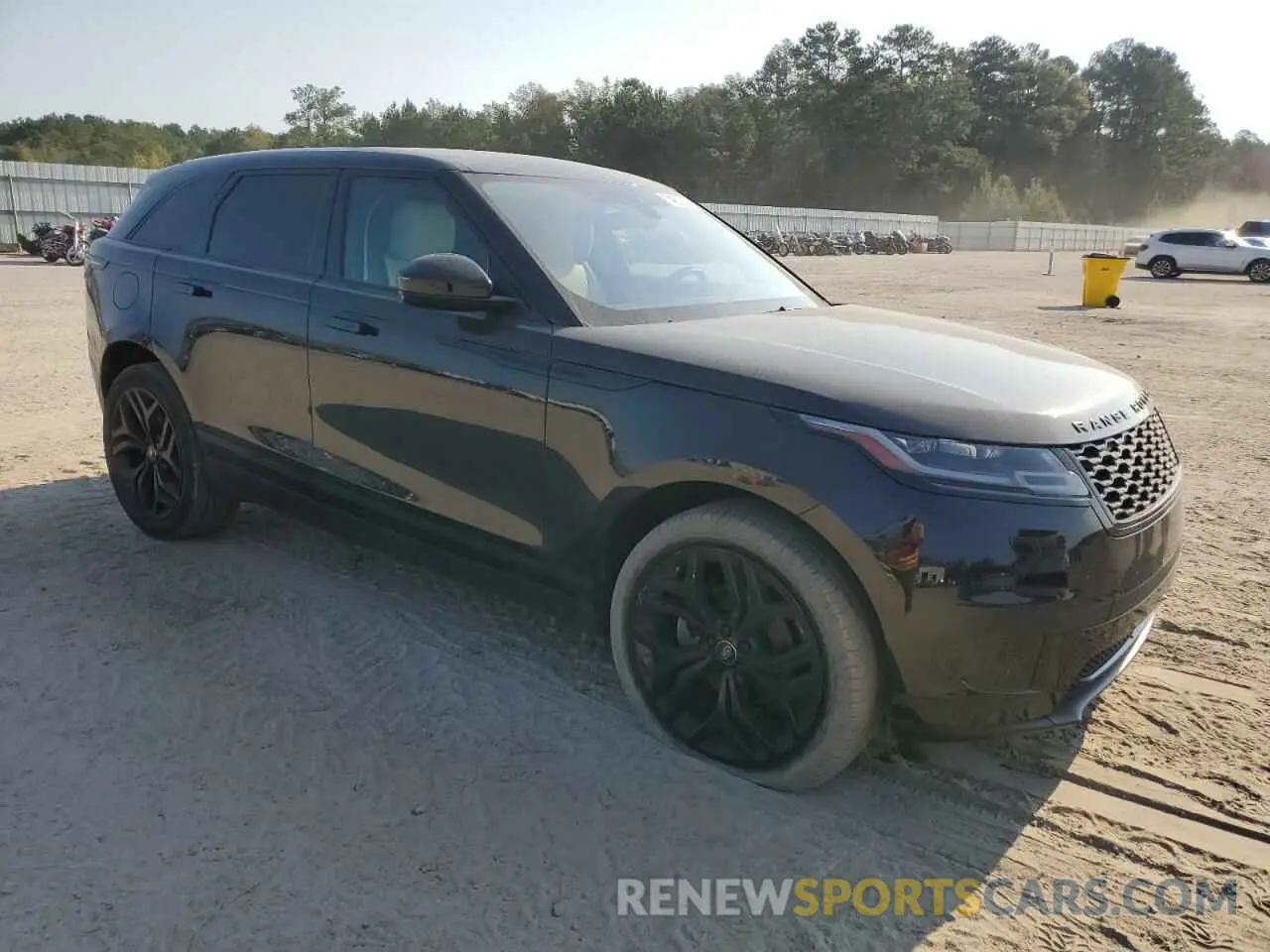4 fotografías del automóvil dañado SALYB2EX3LA295357 LAND ROVER RANGEROVER 2020