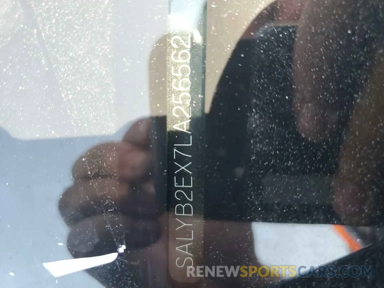 13 fotografías del automóvil dañado SALYB2EX7LA256562 LAND ROVER RANGEROVER 2020