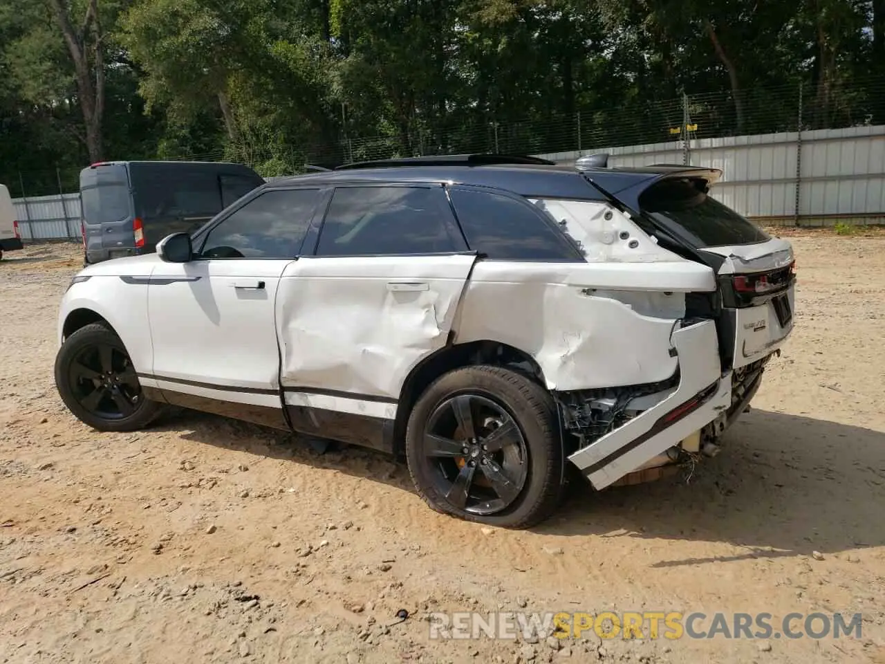 2 fotografías del automóvil dañado SALYB2EX8LA291093 LAND ROVER RANGEROVER 2020