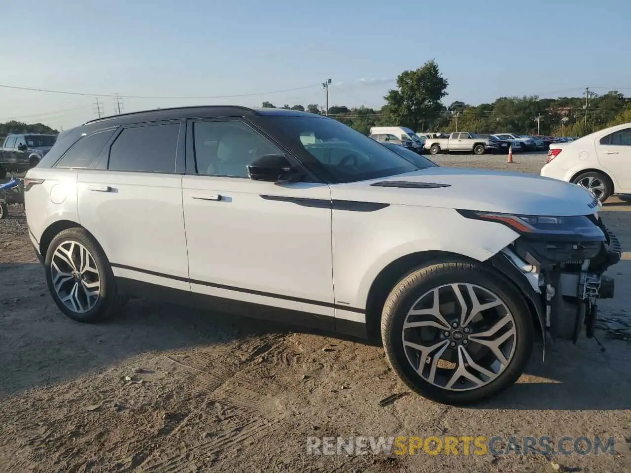 4 fotografías del automóvil dañado SALYK2EX0LA274725 LAND ROVER RANGEROVER 2020