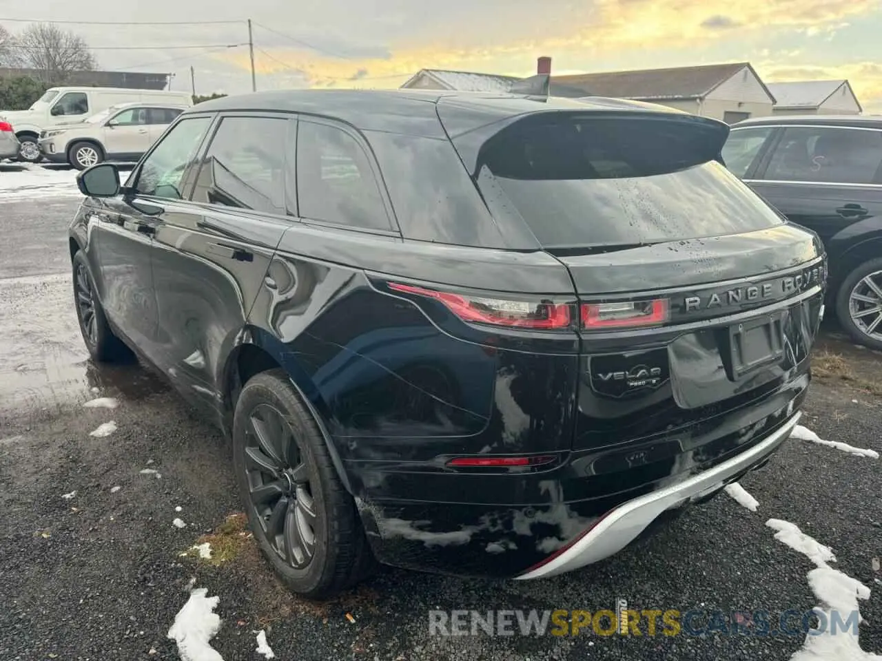 2 fotografías del automóvil dañado SALYK2EX4LA242831 LAND ROVER RANGEROVER 2020