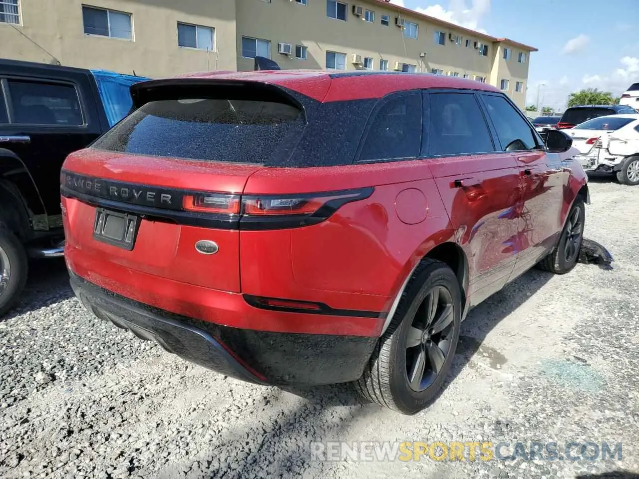 4 fotografías del automóvil dañado SALYK2EX4LA253182 LAND ROVER RANGEROVER 2020
