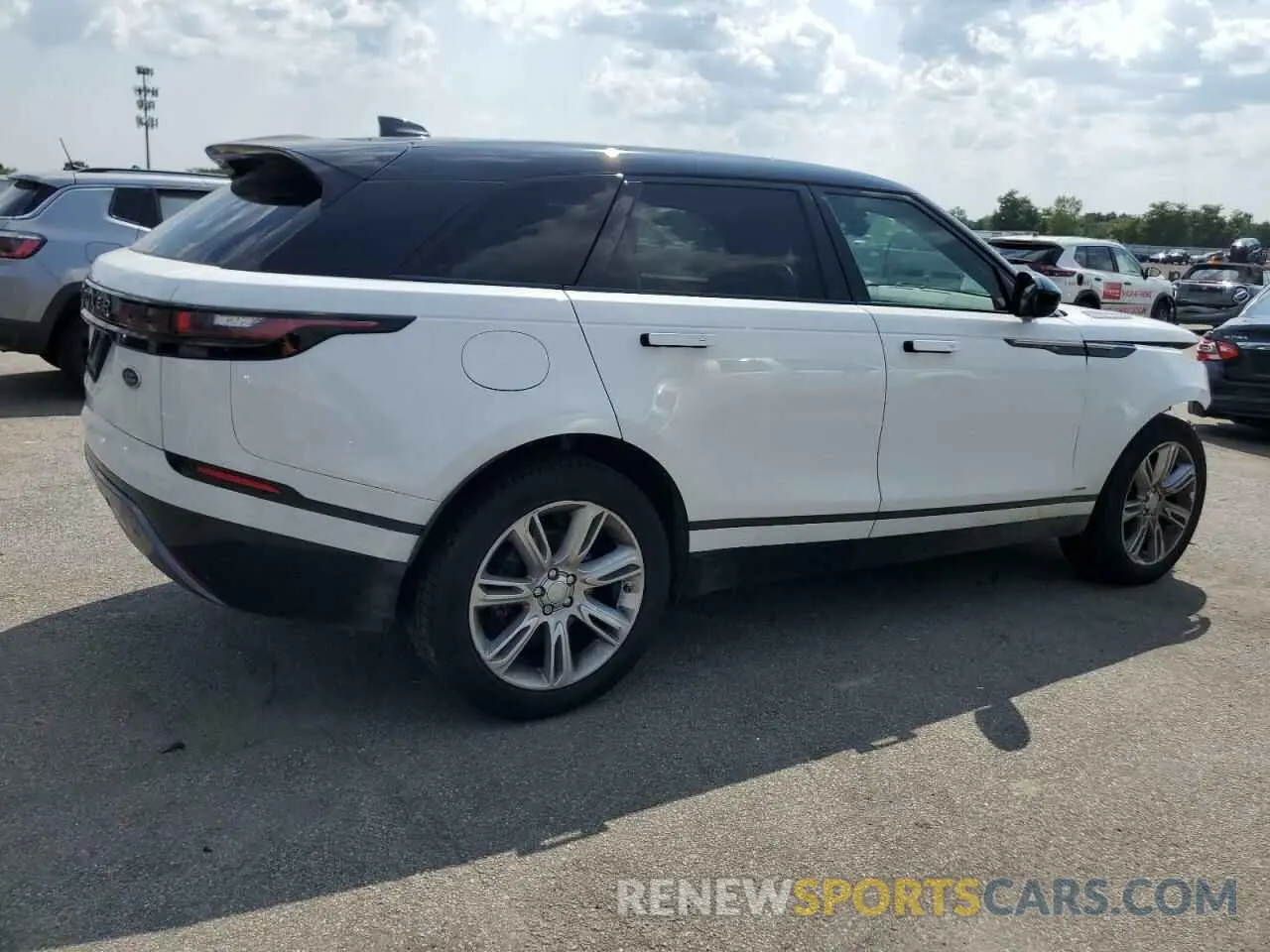3 fotografías del automóvil dañado SALYK2EX6LA275426 LAND ROVER RANGEROVER 2020
