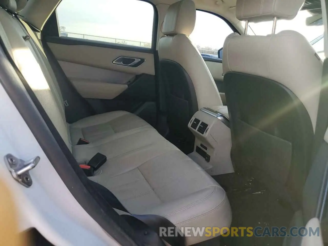 11 fotografías del automóvil dañado SALYK2FV3LA251940 LAND ROVER RANGEROVER 2020