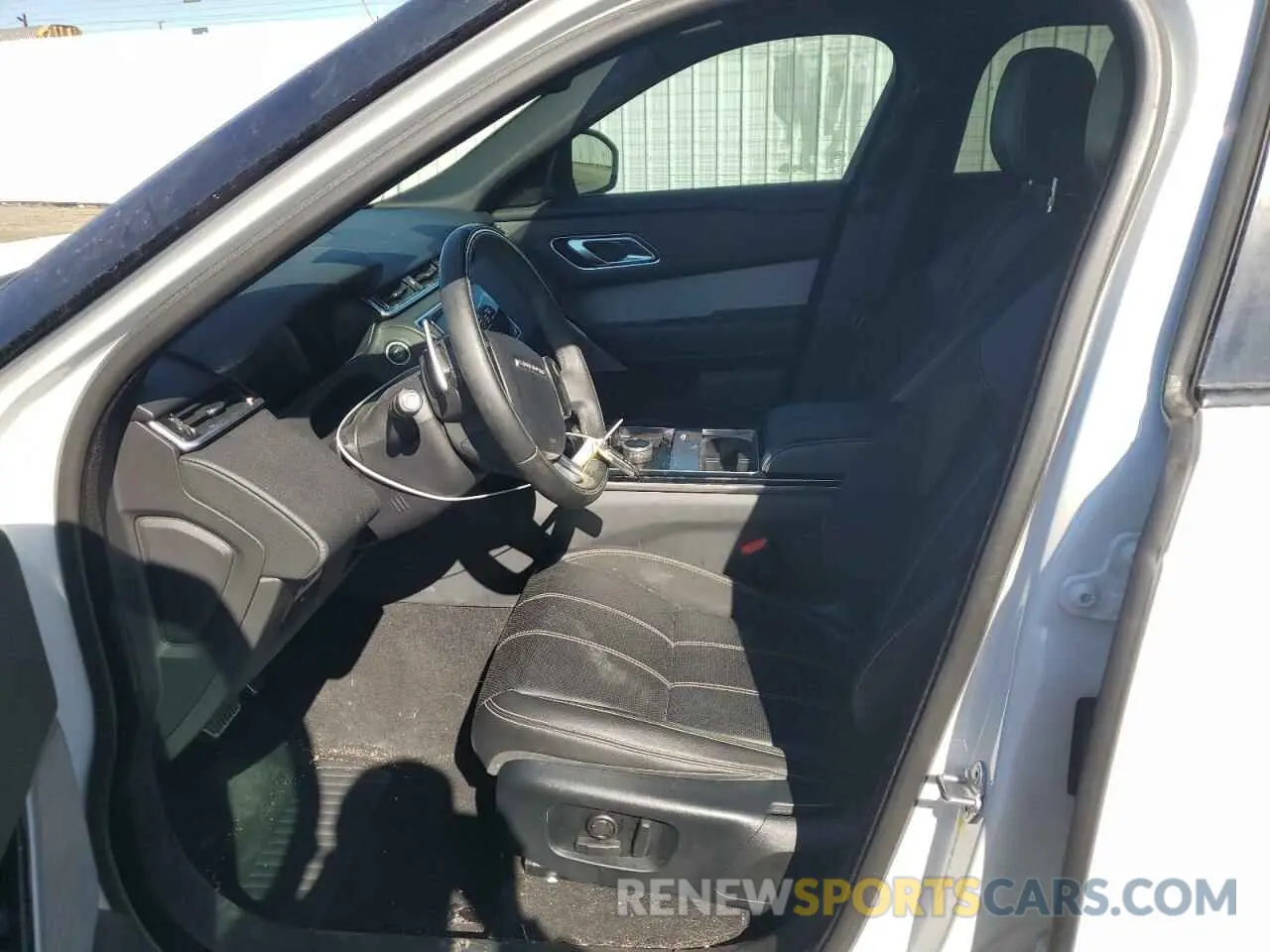 7 fotografías del automóvil dañado SALYK2FV4LA289306 LAND ROVER RANGEROVER 2020