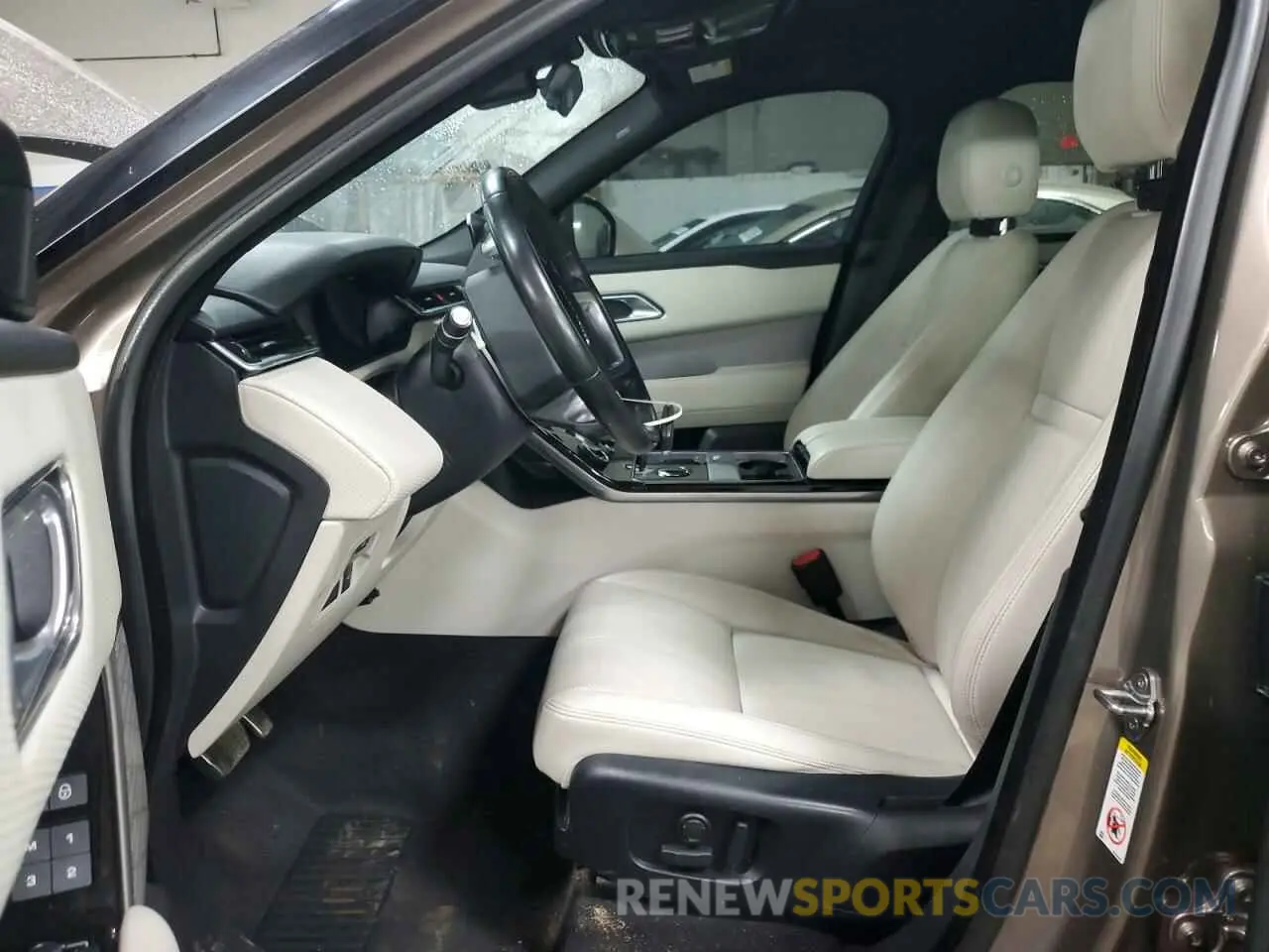 7 fotografías del automóvil dañado SALYK2FV9LA265857 LAND ROVER RANGEROVER 2020