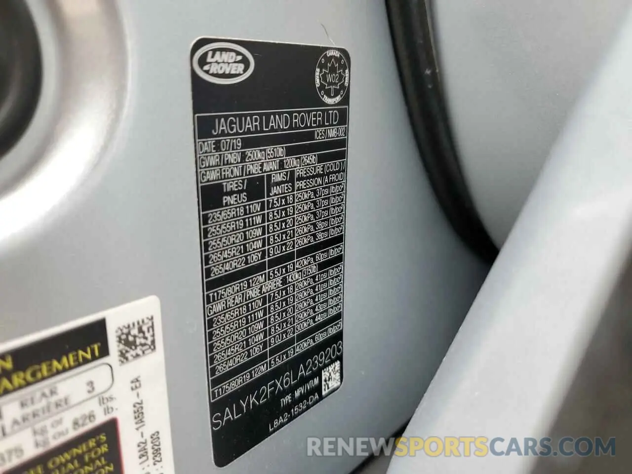 14 fotografías del automóvil dañado SALYK2FX6LA239203 LAND ROVER RANGEROVER 2020