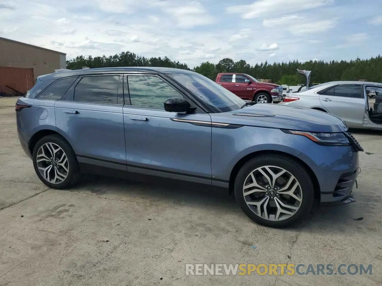 4 fotografías del automóvil dañado SALYM2EVXLA241188 LAND ROVER RANGEROVER 2020