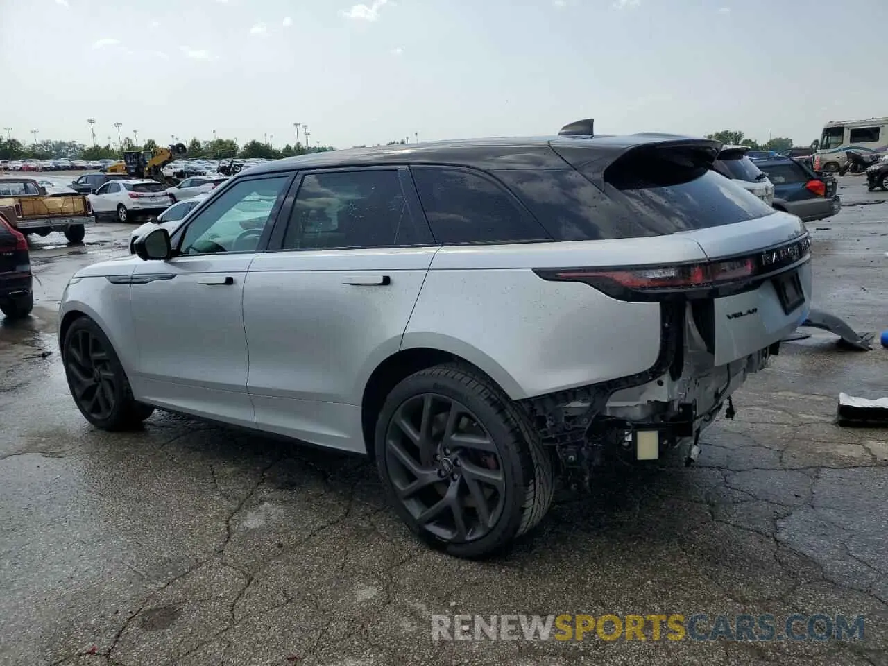 2 fotografías del automóvil dañado SALYU2EE3LA256194 LAND ROVER RANGEROVER 2020