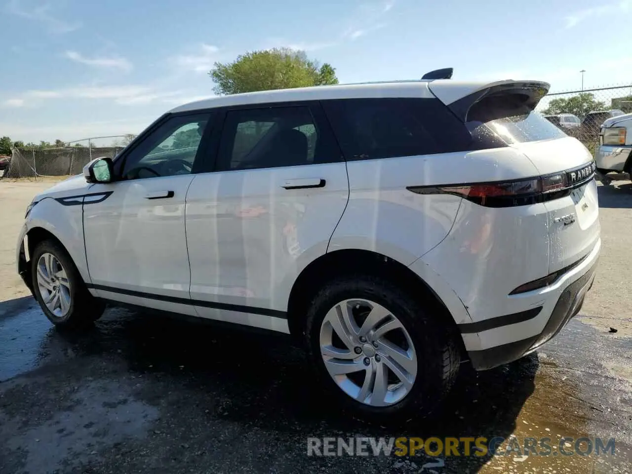 2 fotografías del automóvil dañado SALZJ2FX3LH041452 LAND ROVER RANGEROVER 2020