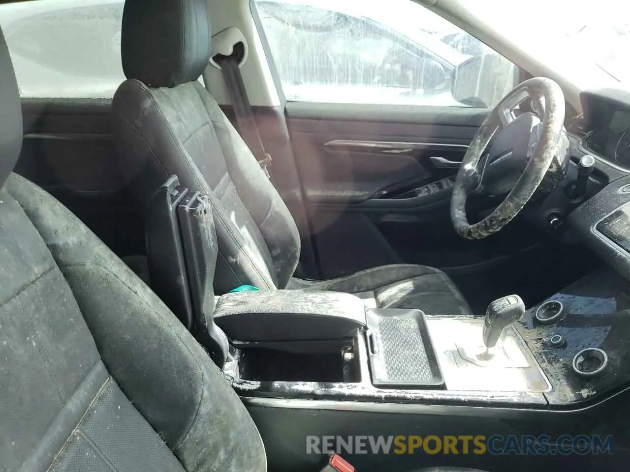 5 fotografías del automóvil dañado SALZJ2FX5LH023499 LAND ROVER RANGEROVER 2020