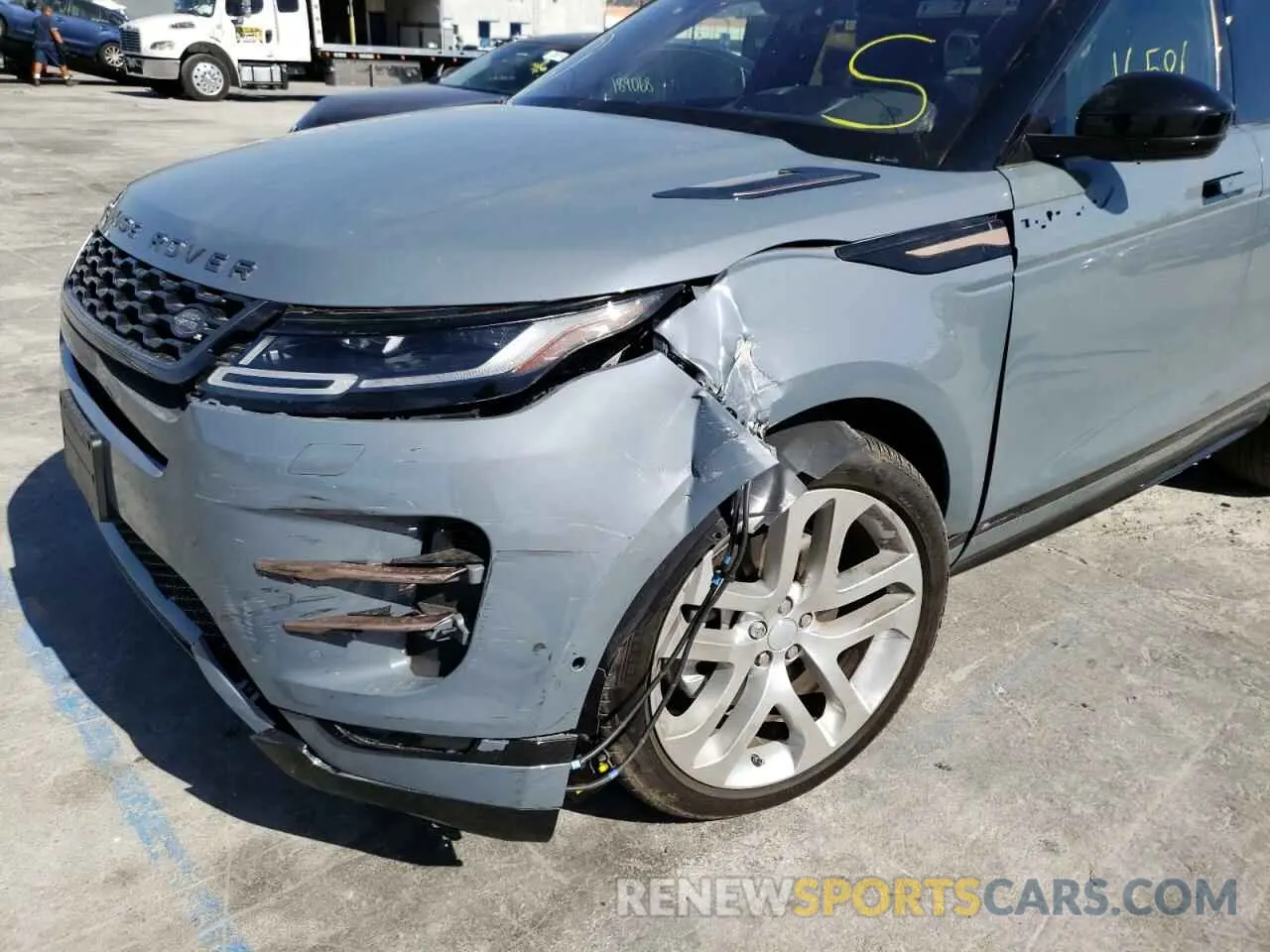 9 fotografías del automóvil dañado SALZL2FX8LH025015 LAND ROVER RANGEROVER 2020
