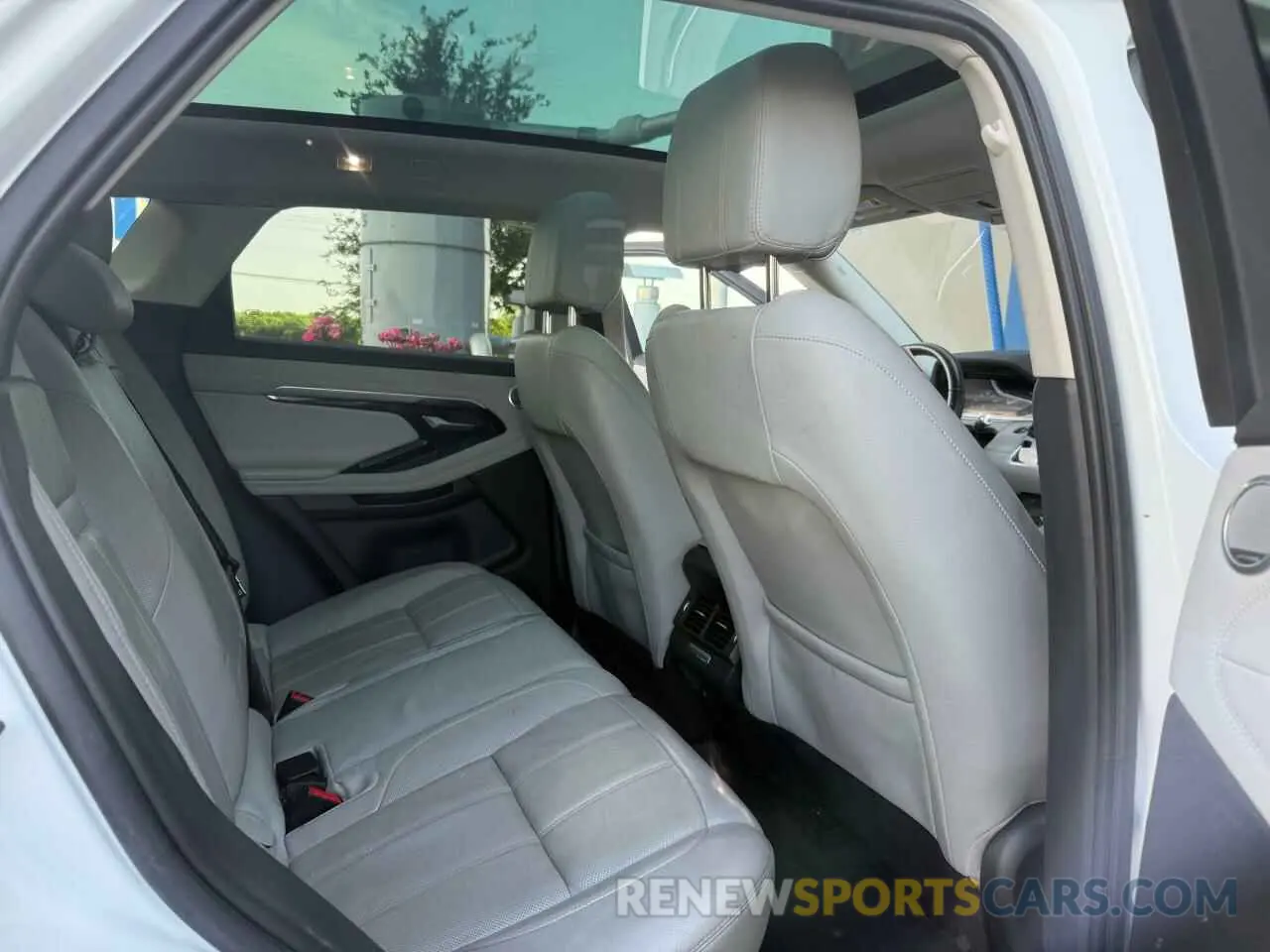 6 fotografías del automóvil dañado SALZP2FX4LH040406 LAND ROVER RANGEROVER 2020