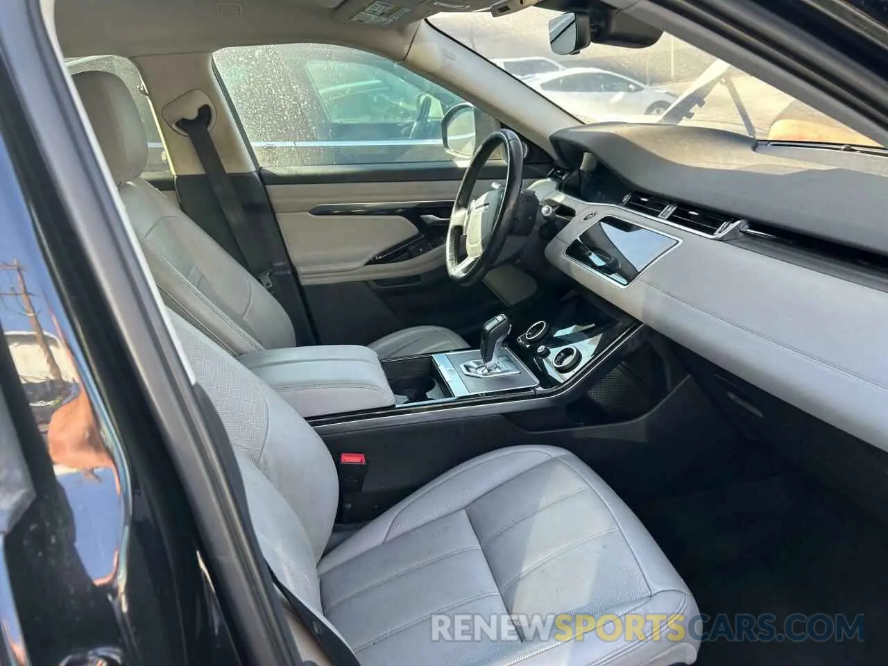 5 fotografías del automóvil dañado SALZP2FX8LH020174 LAND ROVER RANGEROVER 2020