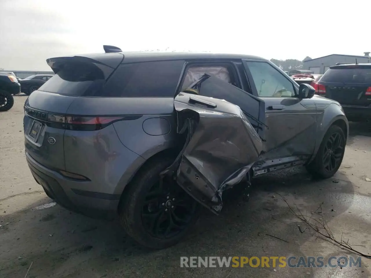 3 fotografías del automóvil dañado SALZP2FX9LH005649 LAND ROVER RANGEROVER 2020