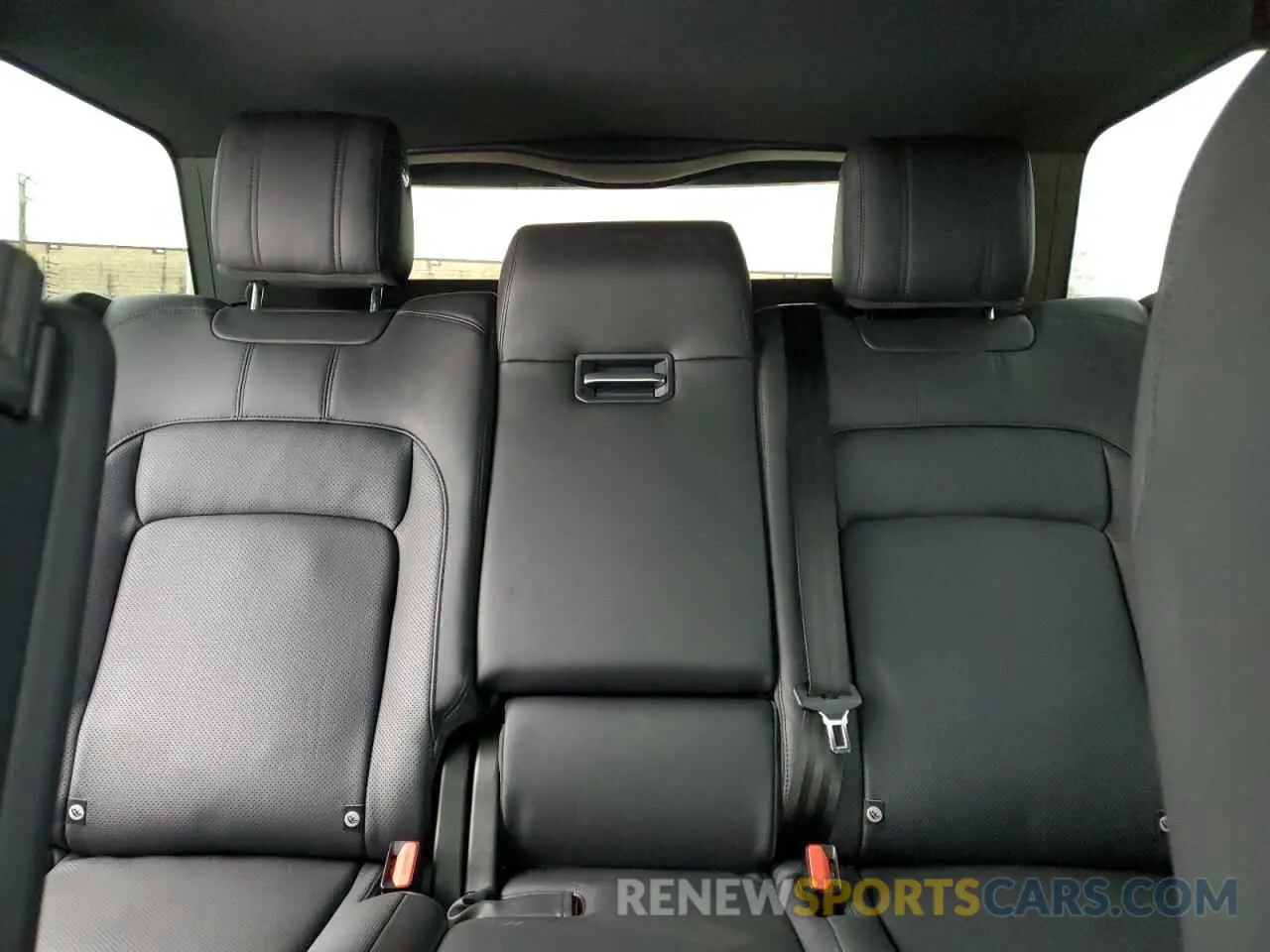 10 fotografías del automóvil dañado SALGS2RU1MA432874 LAND ROVER RANGEROVER 2021