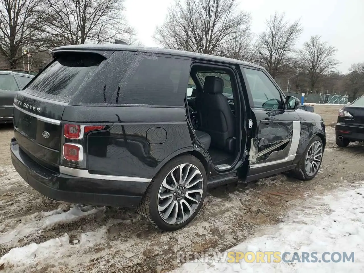 3 fotografías del automóvil dañado SALGS2RU1MA432874 LAND ROVER RANGEROVER 2021