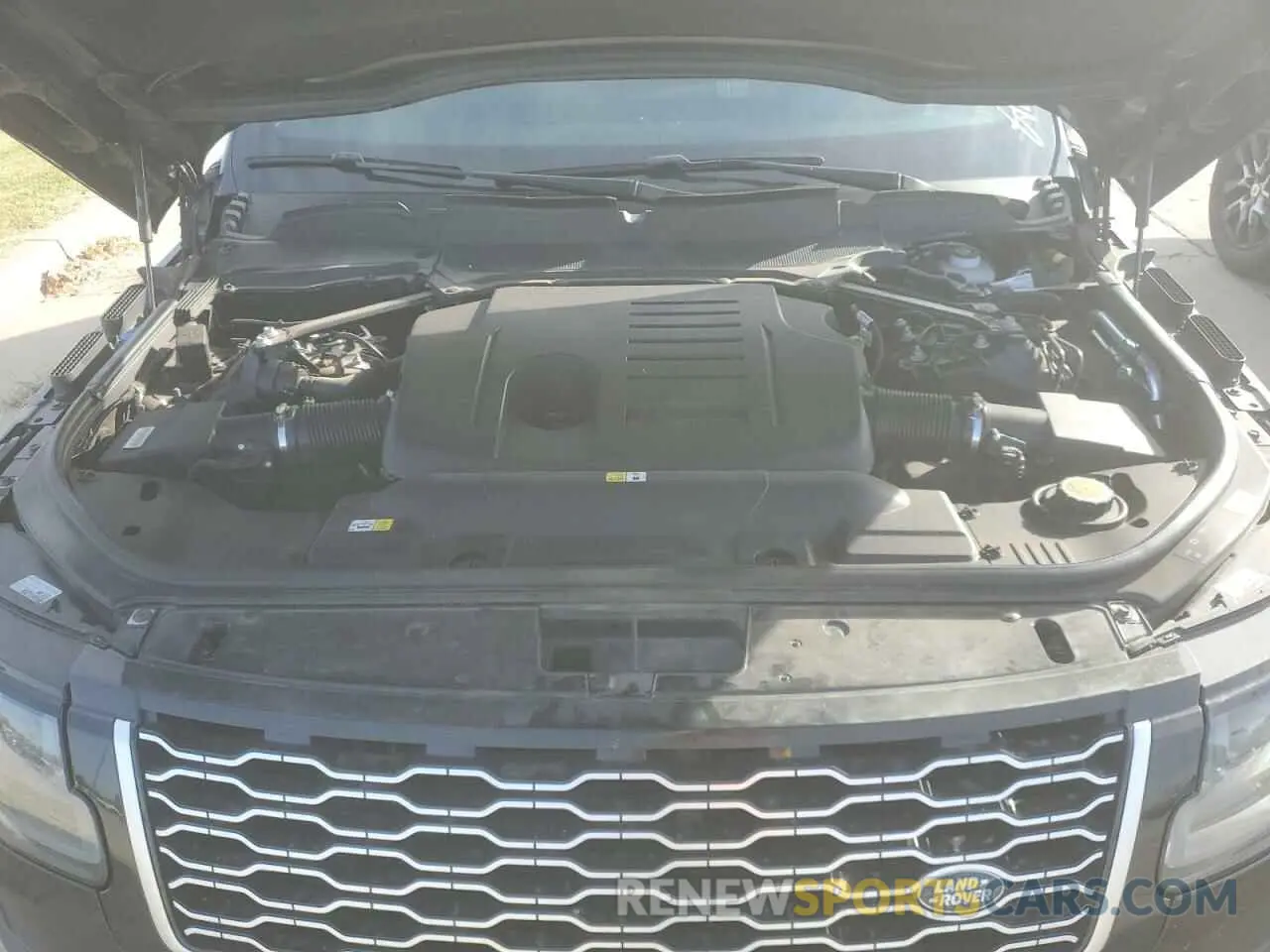 12 fotografías del automóvil dañado SALGS2RU2MA435167 LAND ROVER RANGEROVER 2021