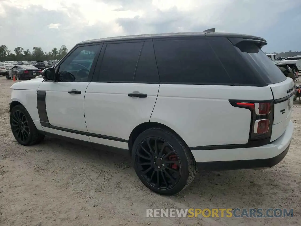 2 fotografías del automóvil dañado SALGS2RU5MA450701 LAND ROVER RANGEROVER 2021