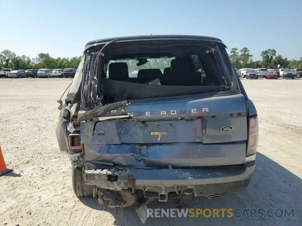 6 fotografías del automóvil dañado SALGS2RU8MA434010 LAND ROVER RANGEROVER 2021