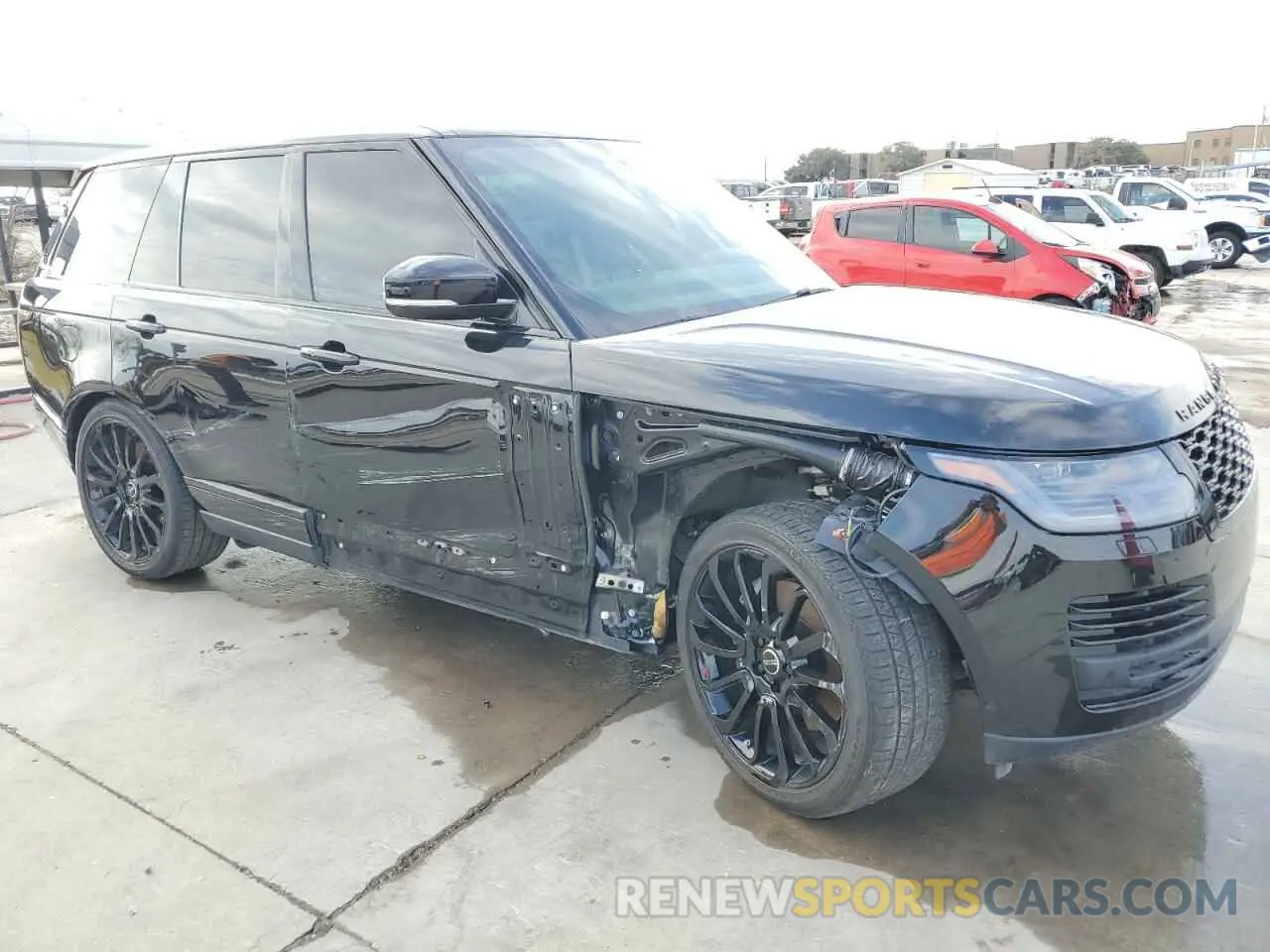 4 fotografías del automóvil dañado SALGS2RU8MA442026 LAND ROVER RANGEROVER 2021